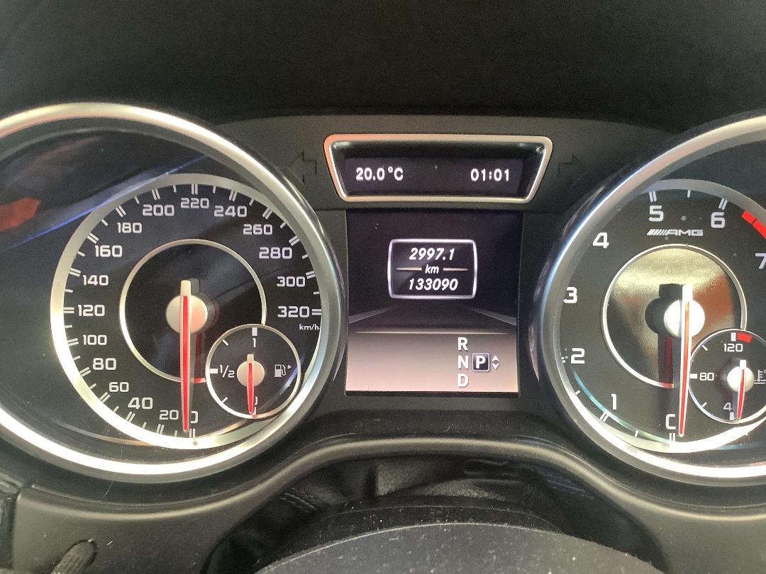 Photo '19' of Mercedes-Benz M-Class ML 63 AMG