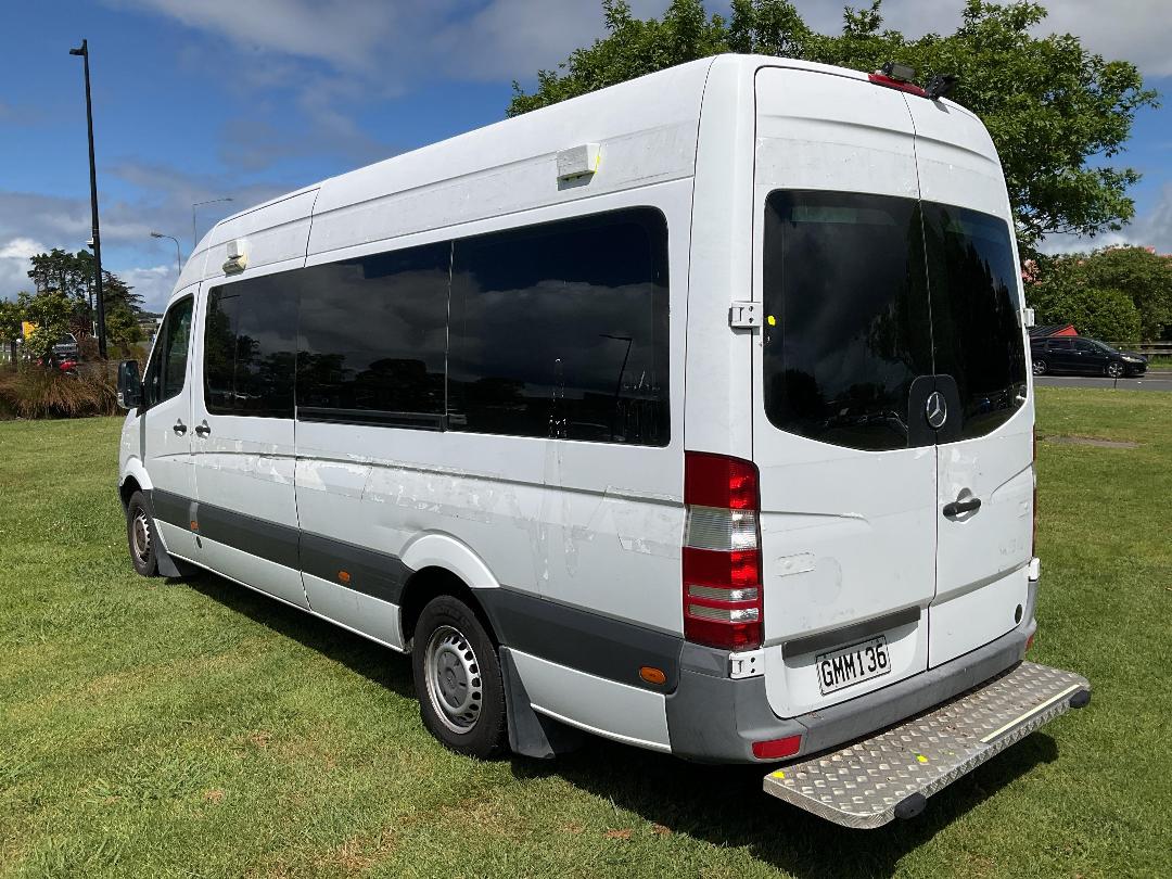 Photo '9' of Mercedes-Benz Sprinter VAN 313 CDI 4325L Ambulance