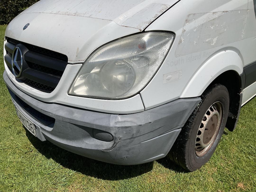 Photo '33' of Mercedes-Benz Sprinter VAN 313 CDI 4325L Ambulance