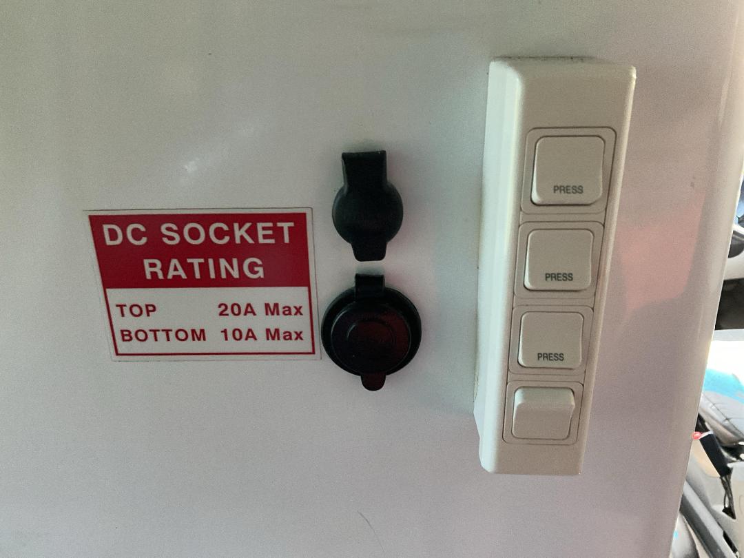 Photo '27' of Mercedes-Benz Sprinter VAN 313 CDI 4325L Ambulance