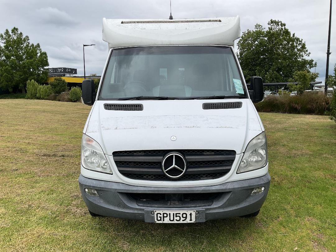 Photo '15' of Mercedes-Benz Sprinter C/C 319 CDI 3665 S Ambulance