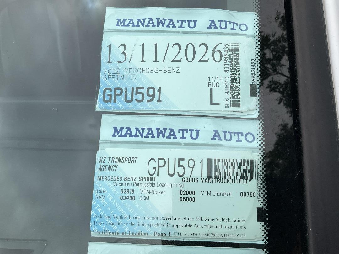 Photo '51' of Mercedes-Benz Sprinter C/C 319 CDI 3665 S Ambulance