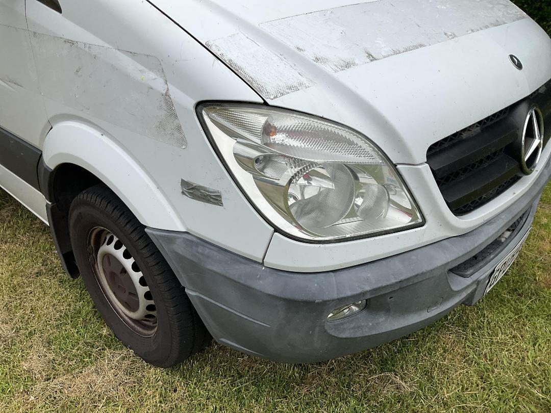 Photo '31' of Mercedes-Benz Sprinter C/C 319 CDI 3665 S Ambulance