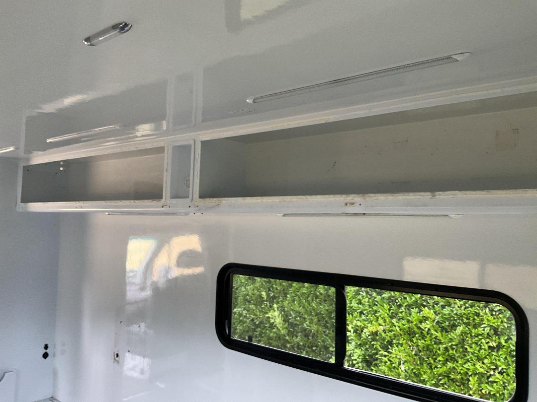 Photo '30' of Mercedes-Benz Sprinter C/C 319 CDI 3665 S Ambulance