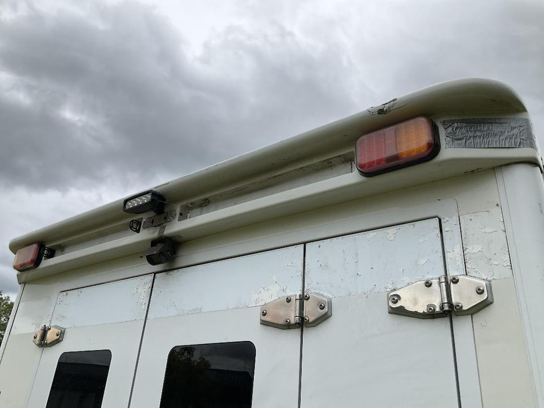 Photo '47' of Mercedes-Benz Sprinter C/C 319 CDI 3665 S Ambulance