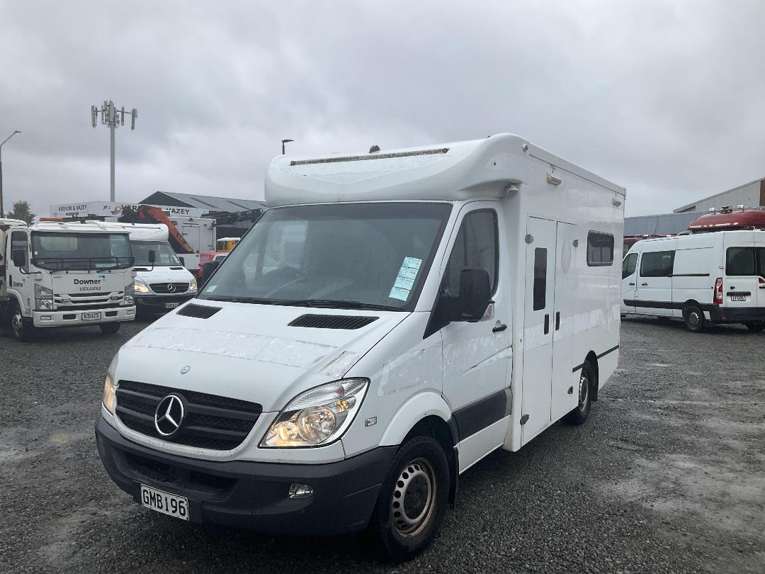 Photo '5' of Mercedes-Benz Sprinter C/C 319 CDI 3665 S Ambulance Photo '5' of Mercedes-Benz Sprinter C/C 319 CDI 3665 S Ambulance