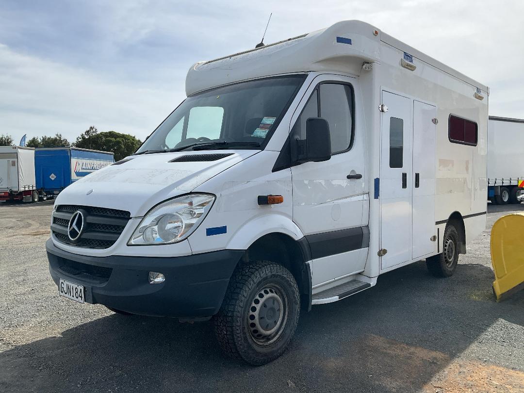 Photo '7' of Mercedes-Benz Sprinter C/C 319 CDI 3665 S Ambulance Photo '7' of Mercedes-Benz Sprinter C/C 319 CDI 3665 S Ambulance