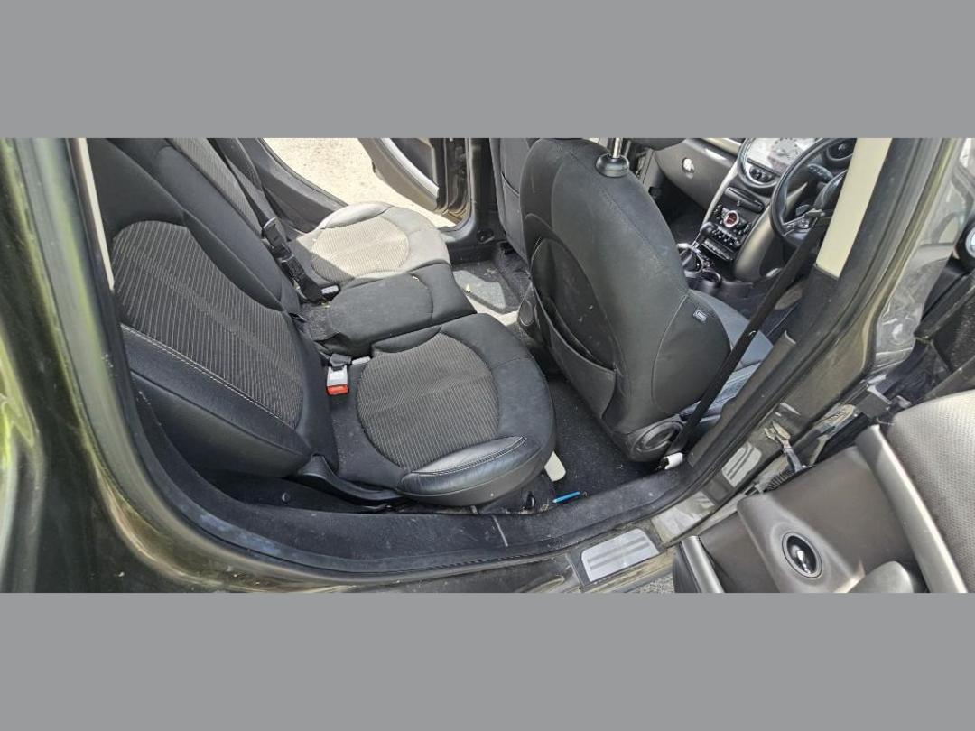 Photo '7' of Mini Cooper D ALL 4 SAV Photo '7' of Mini Cooper D ALL 4 SAV