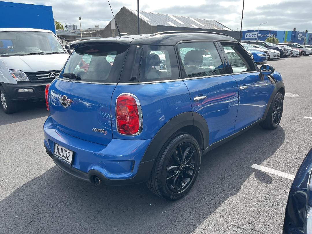 Photo '4' of Mini Cooper S Crossover Photo '4' of Mini Cooper S Crossover