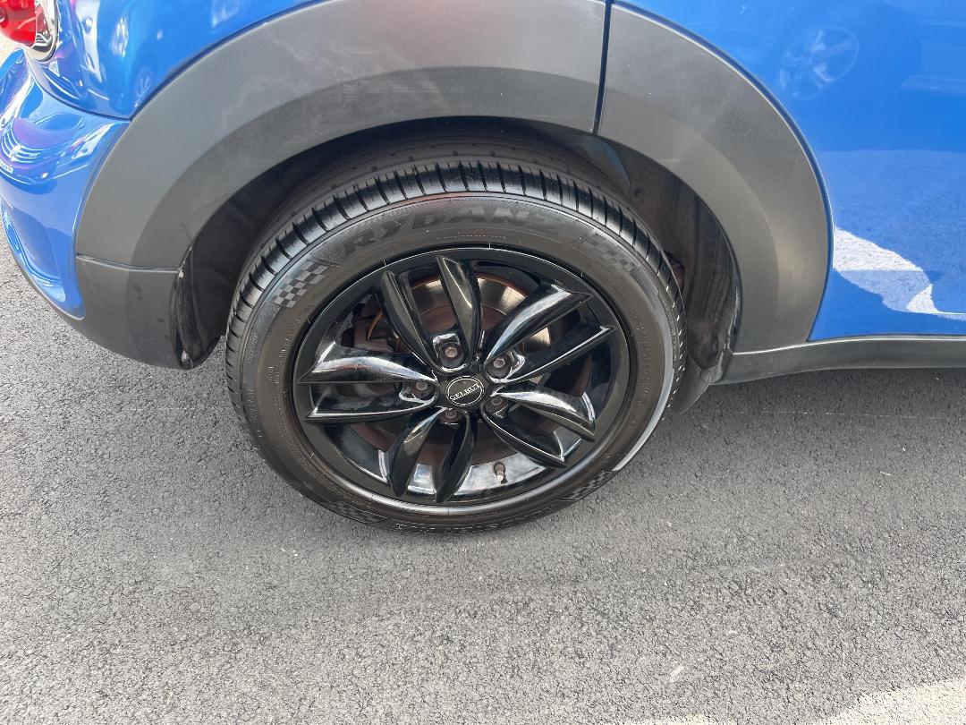 Photo '9' of Mini Cooper S Crossover Photo '9' of Mini Cooper S Crossover