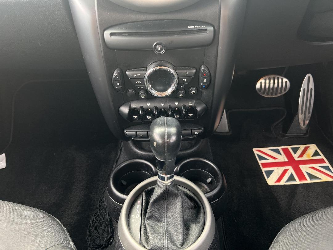 Photo '16' of Mini Cooper S Crossover Photo '16' of Mini Cooper S Crossover