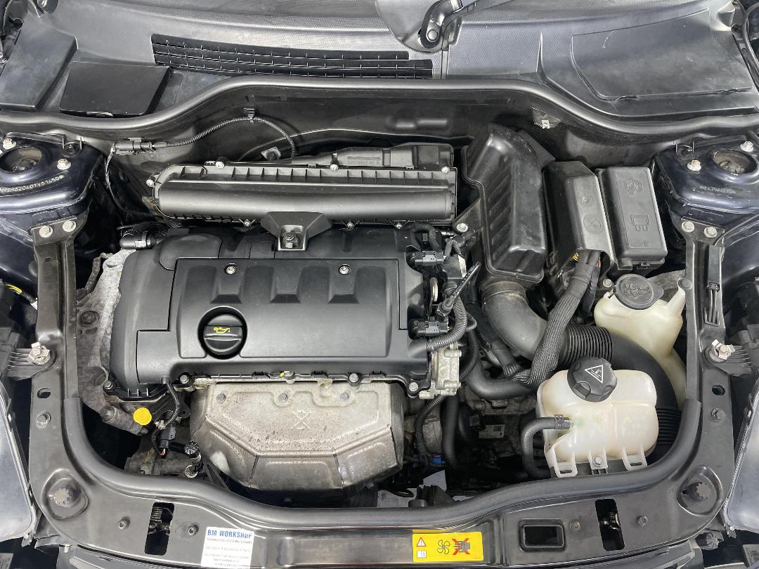 Photo '13' of Mini ONE