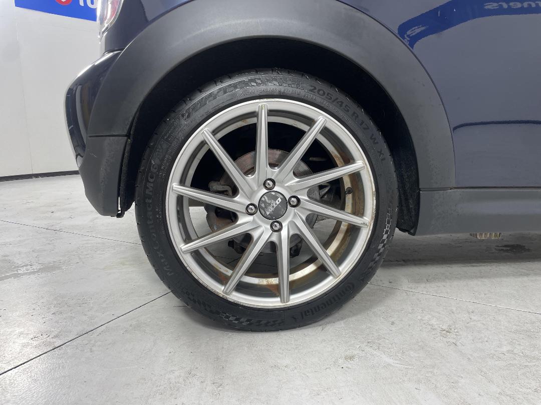 Photo '12' of Mini ONE