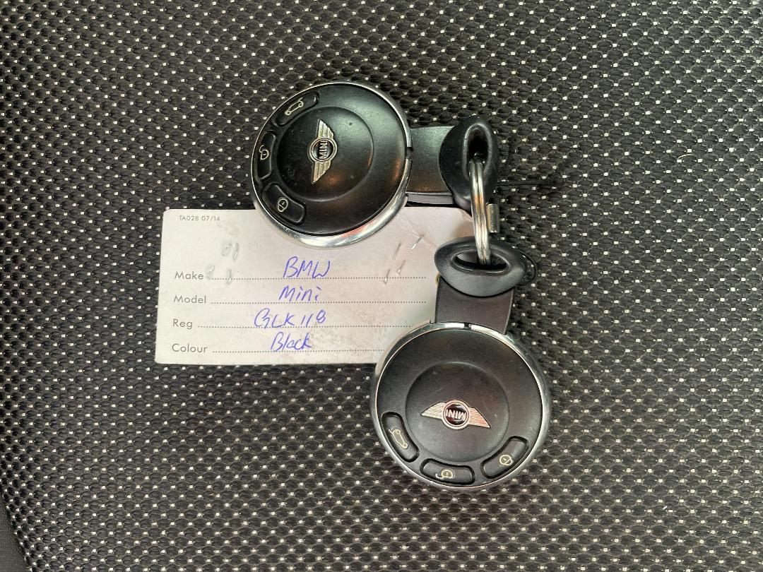 Photo '21' of Mini ONE