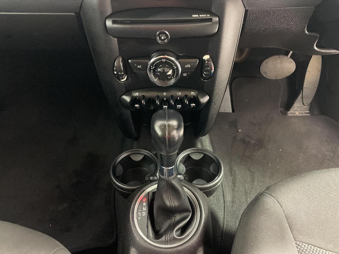 Photo '18' of Mini ONE