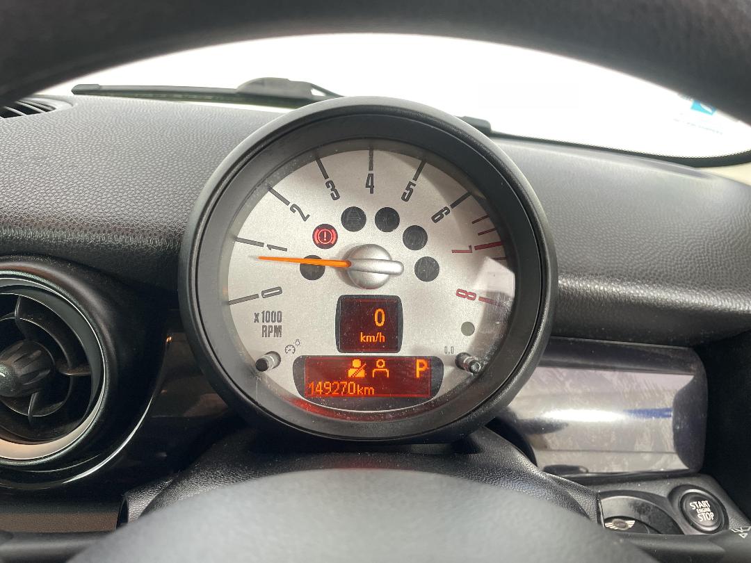 Photo '20' of Mini ONE