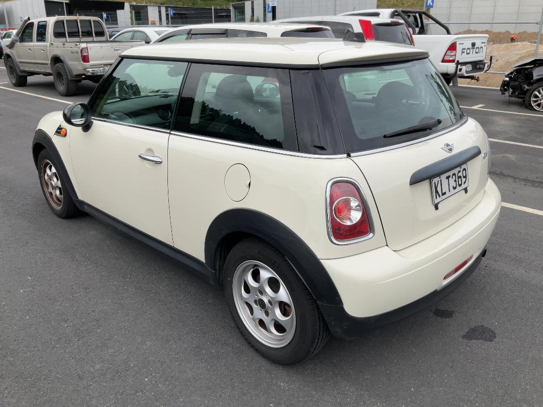 Photo '3' of Mini ONE