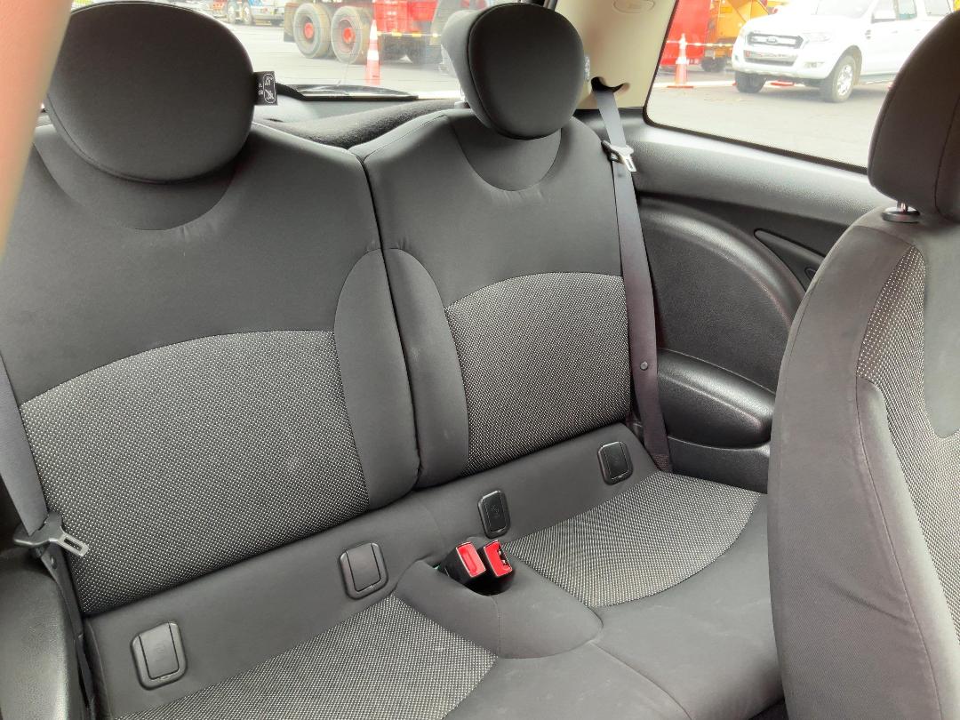 Photo '17' of Mini ONE