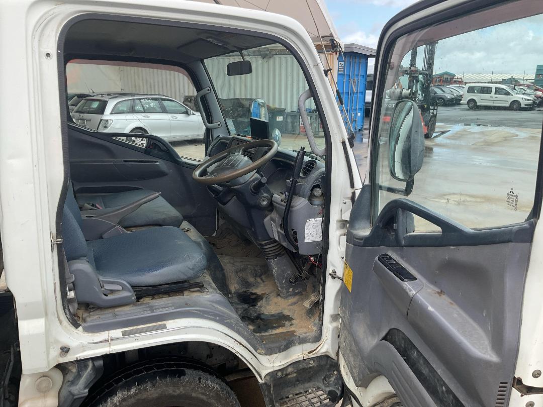 Photo '15' of Mitsubishi Canter Tipper