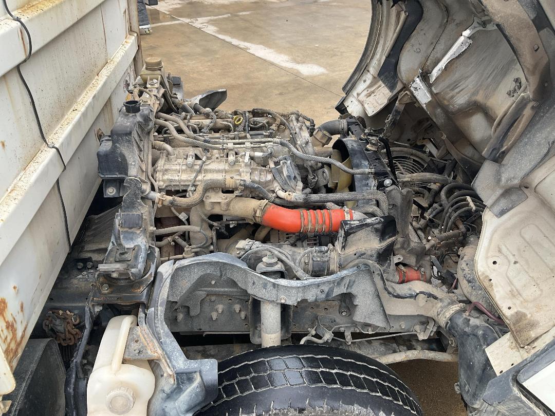 Photo '23' of Mitsubishi Canter Tipper