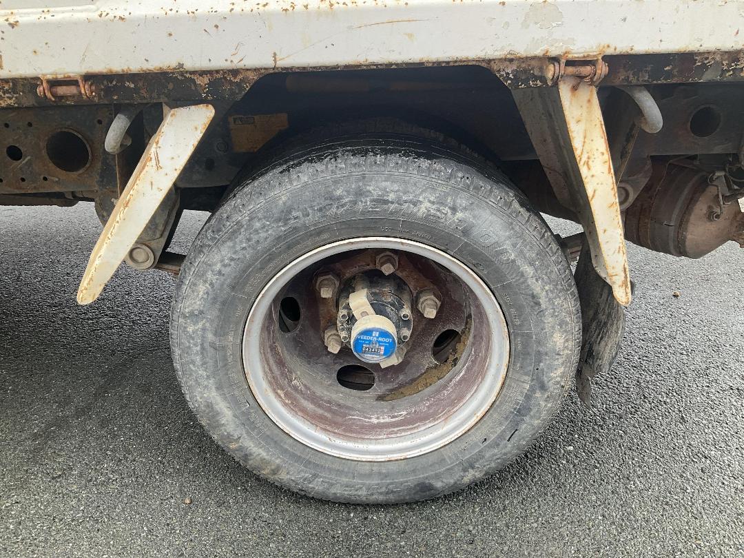 Photo '34' of Mitsubishi Canter Tipper