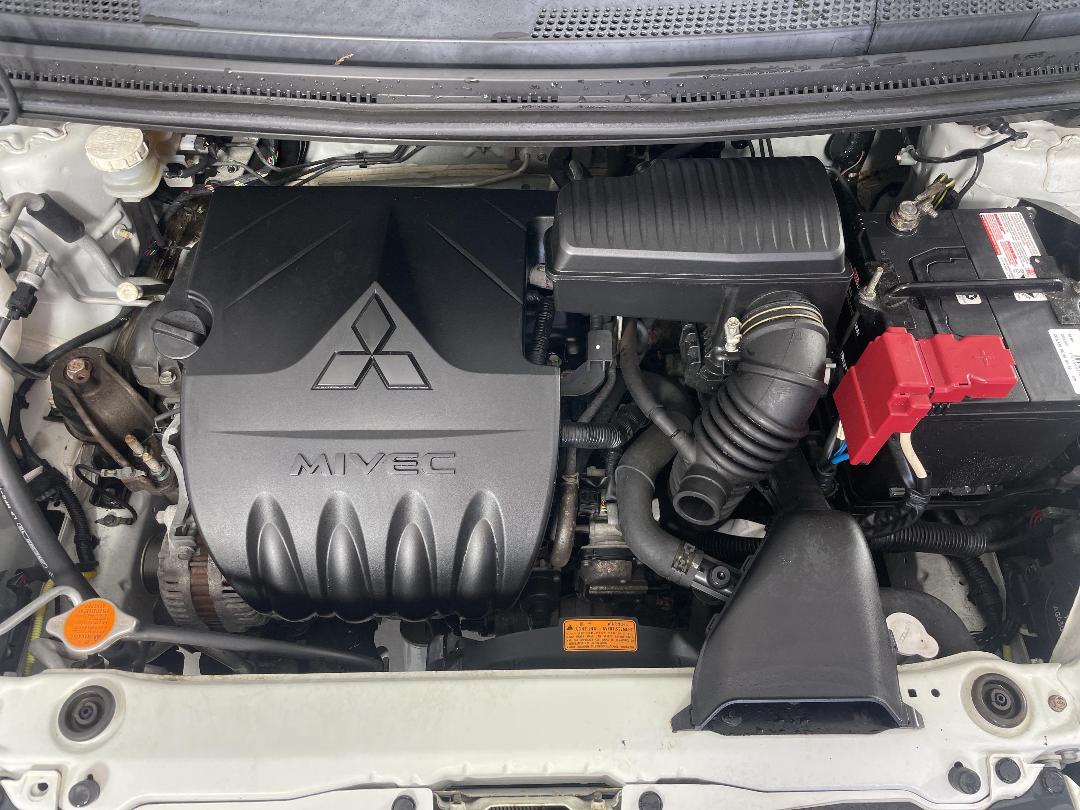 Photo '13' of Mitsubishi Colt