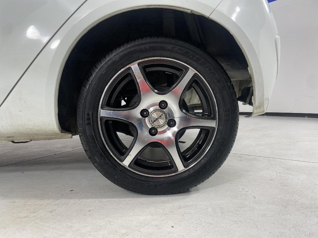 Photo '11' of Mitsubishi Colt