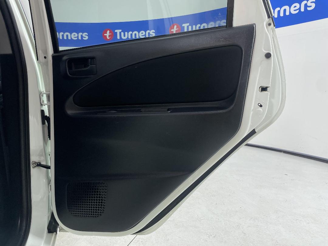 Photo '19' of Mitsubishi Colt