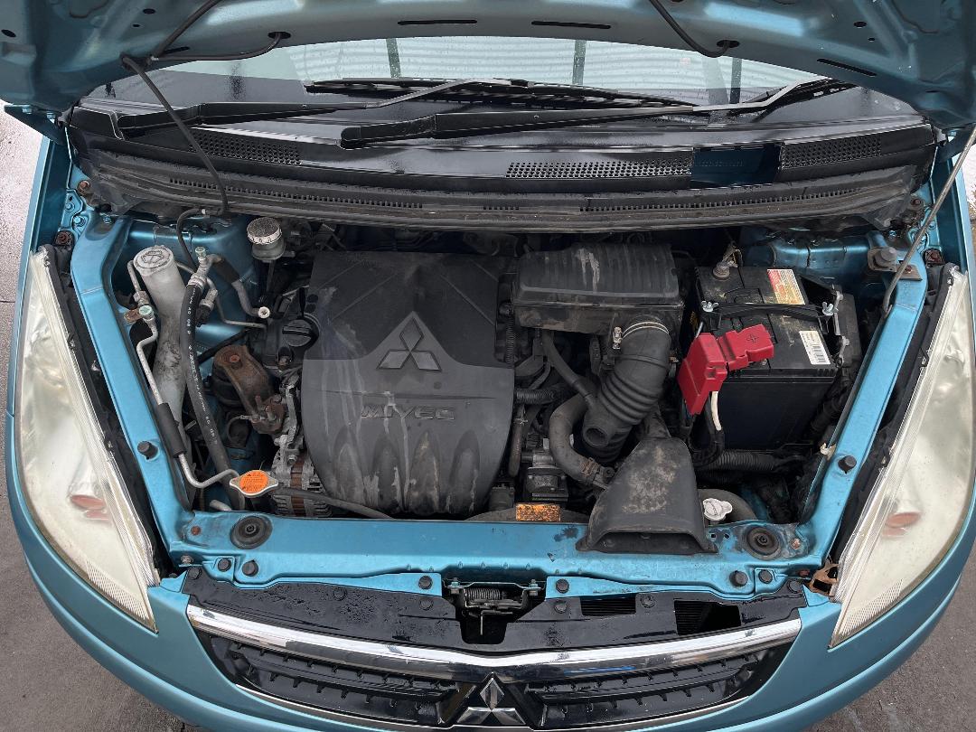 Photo '11' of Mitsubishi Colt Plus LS Photo '11' of Mitsubishi Colt Plus LS