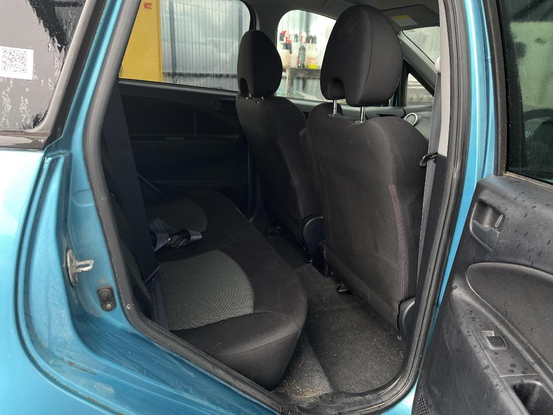 Photo '18' of Mitsubishi Colt Plus LS Photo '18' of Mitsubishi Colt Plus LS