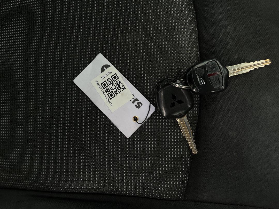 Photo '20' of Mitsubishi Colt Plus LS Photo '20' of Mitsubishi Colt Plus LS