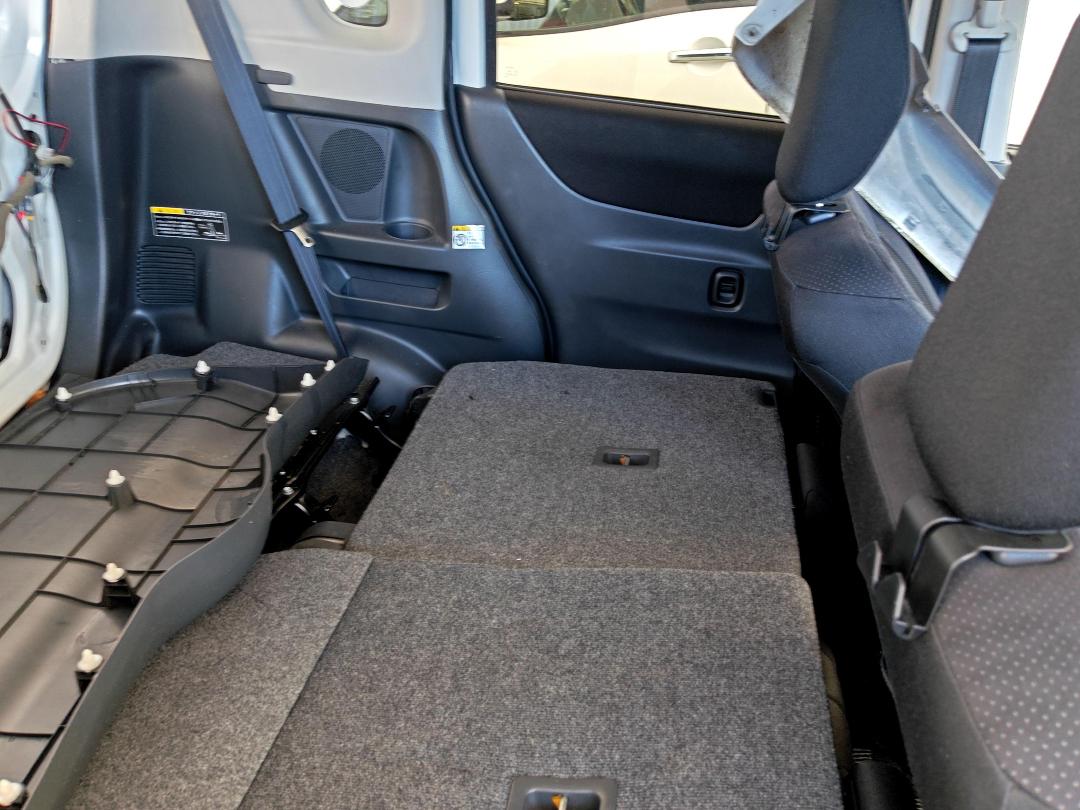 Photo '11' of Mitsubishi Delica D2