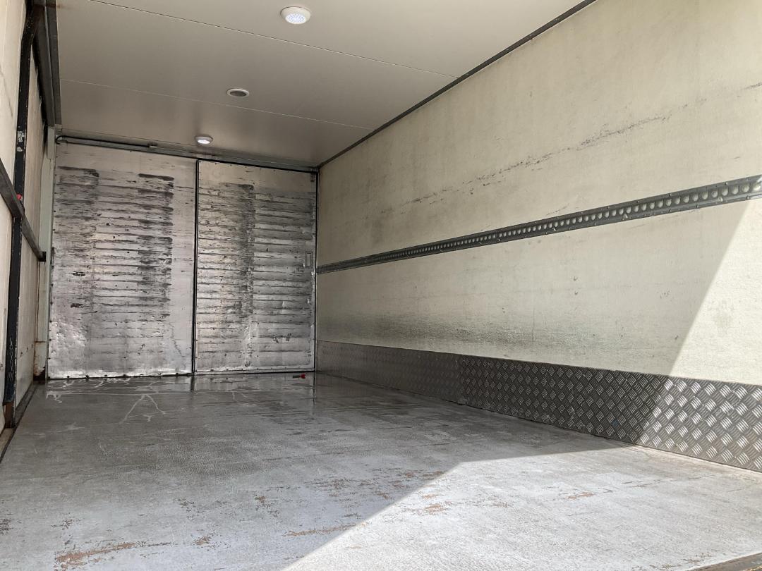 Photo '7' of Mitsubishi Fuso Fighter FK250L8 Curtain/Chiller