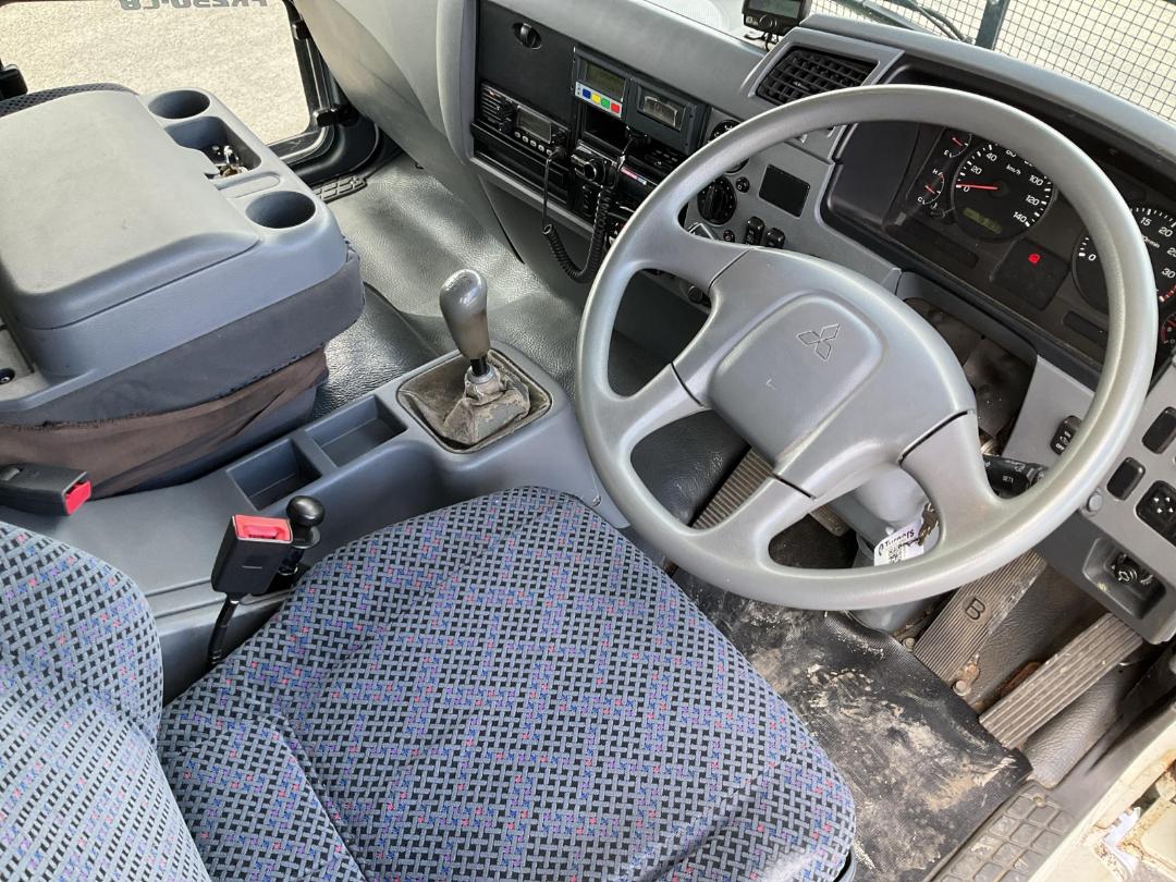 Photo '16' of Mitsubishi Fuso Fighter FK250L8 Curtain/Chiller