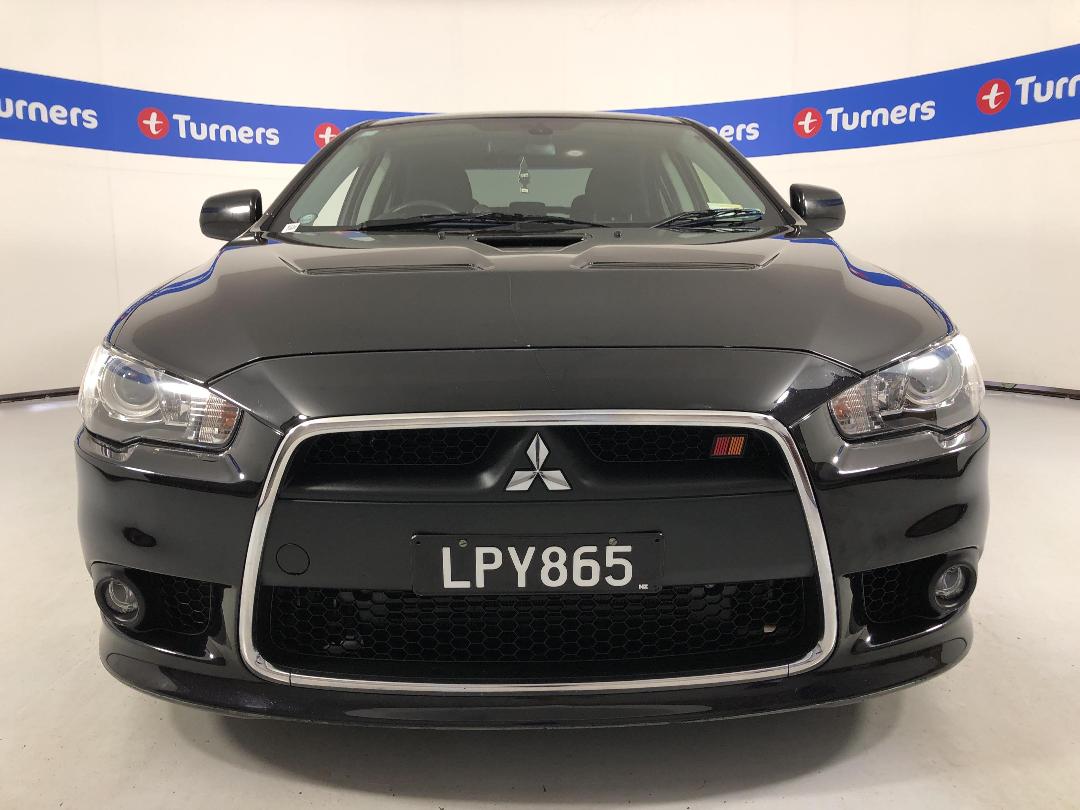 Photo '2' of Mitsubishi Galant