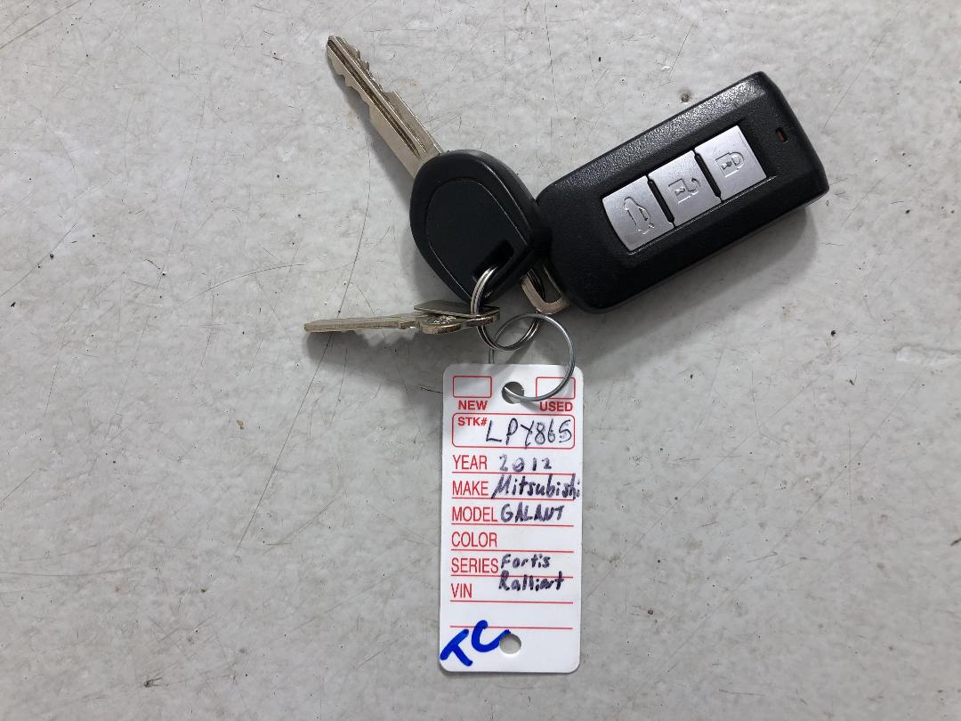 Photo '22' of Mitsubishi Galant