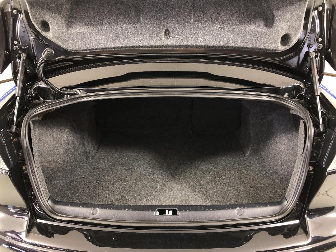 Photo '14' of Mitsubishi Galant