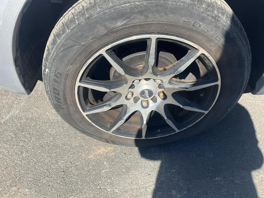 Photo '5' of Mitsubishi Galant Fortis