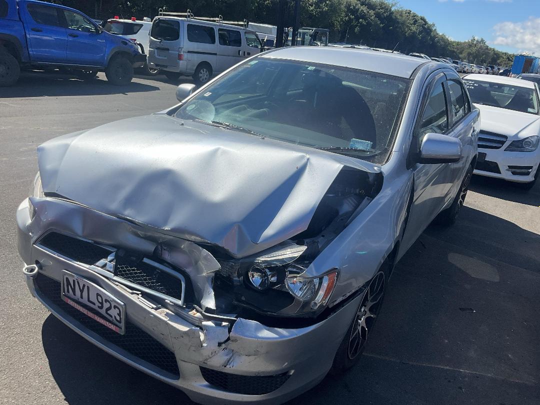 Photo '2' of Mitsubishi Galant Fortis