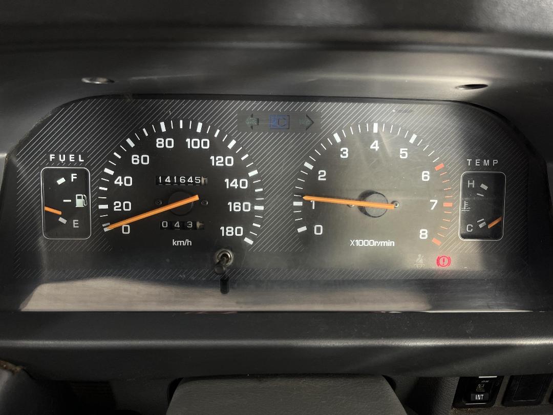 Photo '20' of Mitsubishi L300