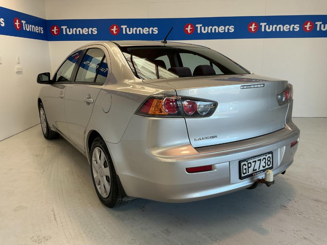 Photo '5' of Mitsubishi Lancer Photo '5' of Mitsubishi Lancer