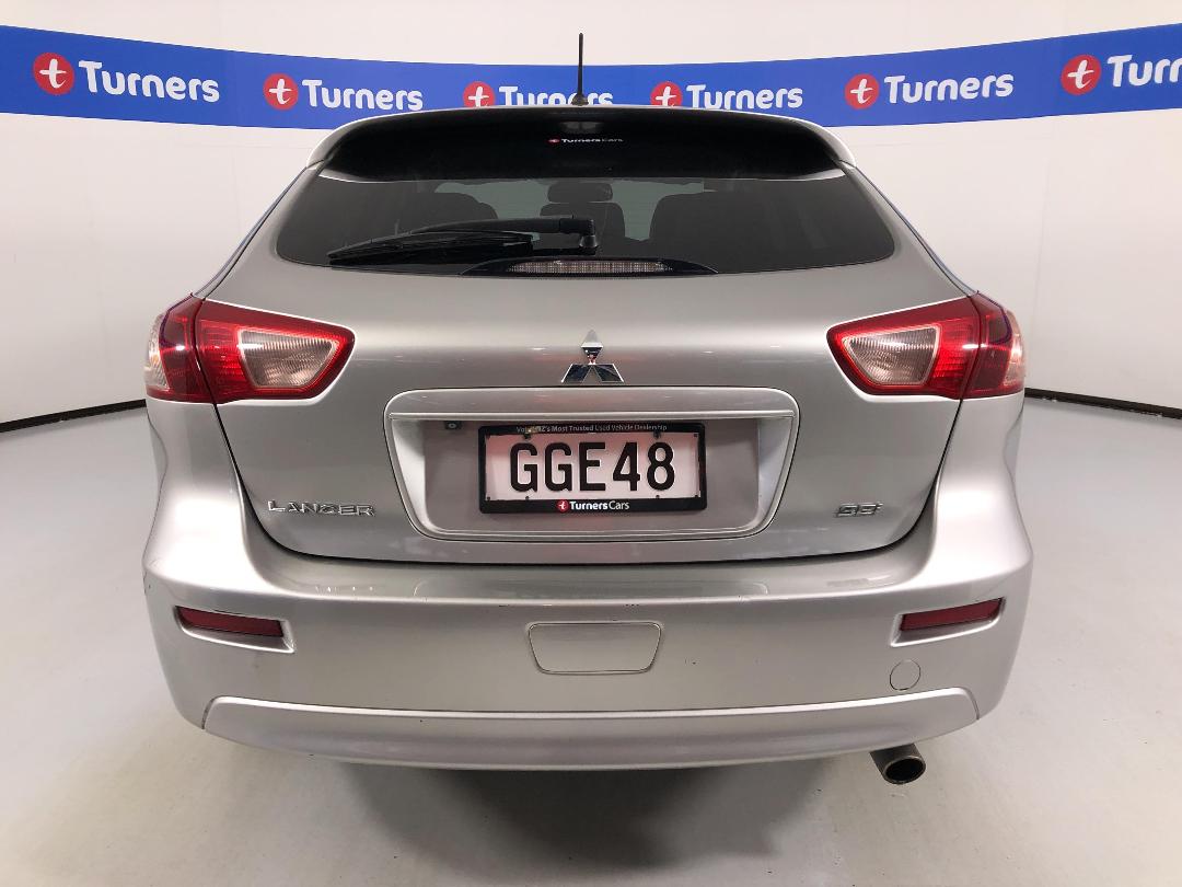 Photo '6' of Mitsubishi Lancer