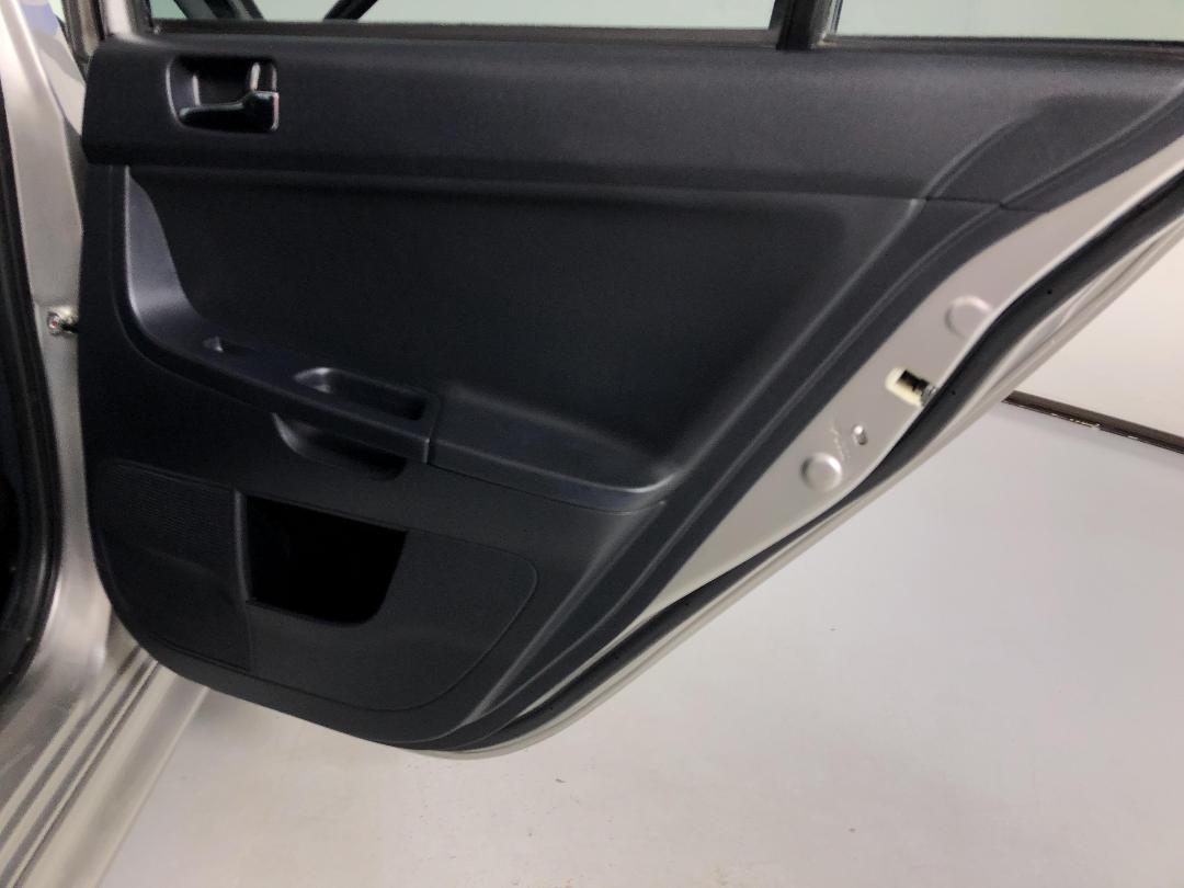 Photo '19' of Mitsubishi Lancer