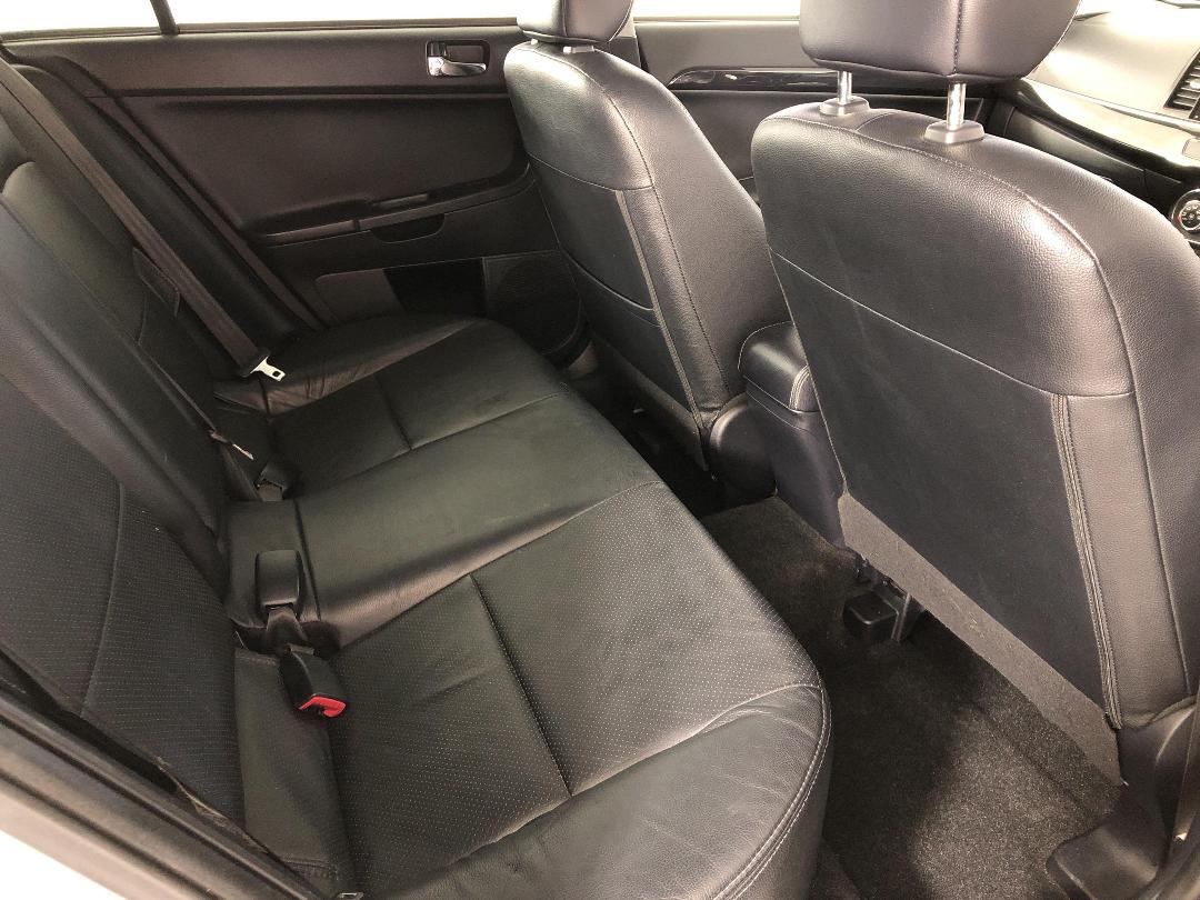 Photo '20' of Mitsubishi Lancer