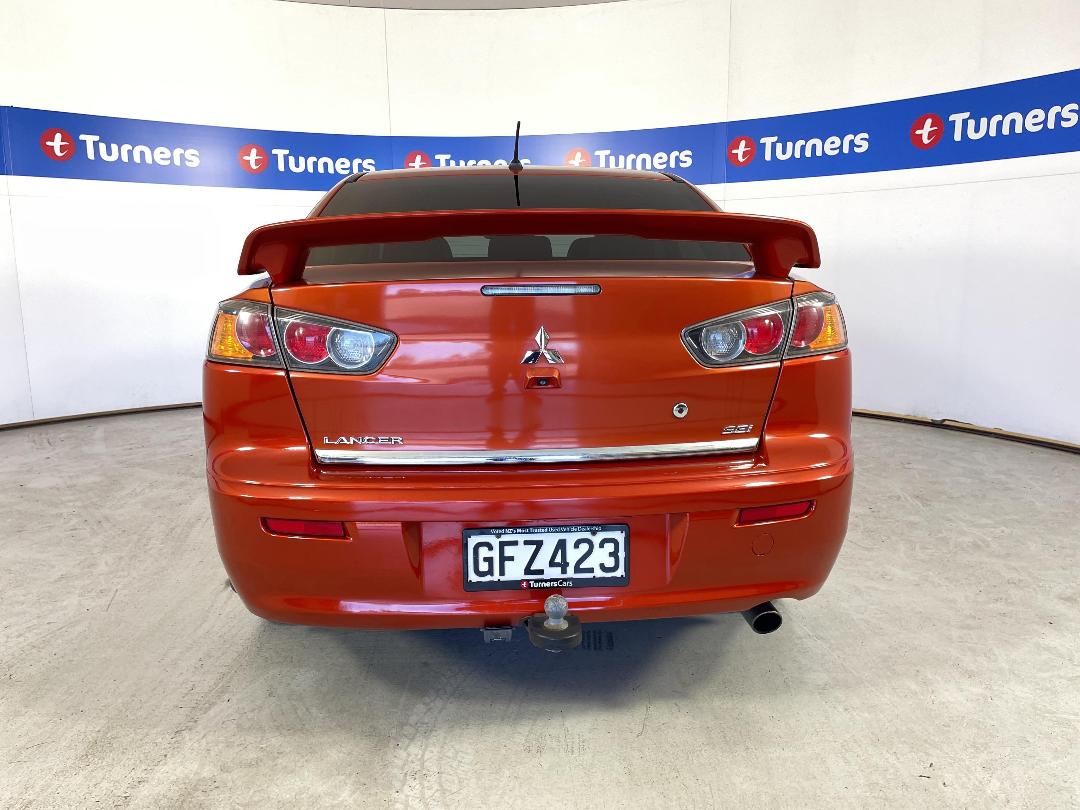 Photo '6' of Mitsubishi Lancer