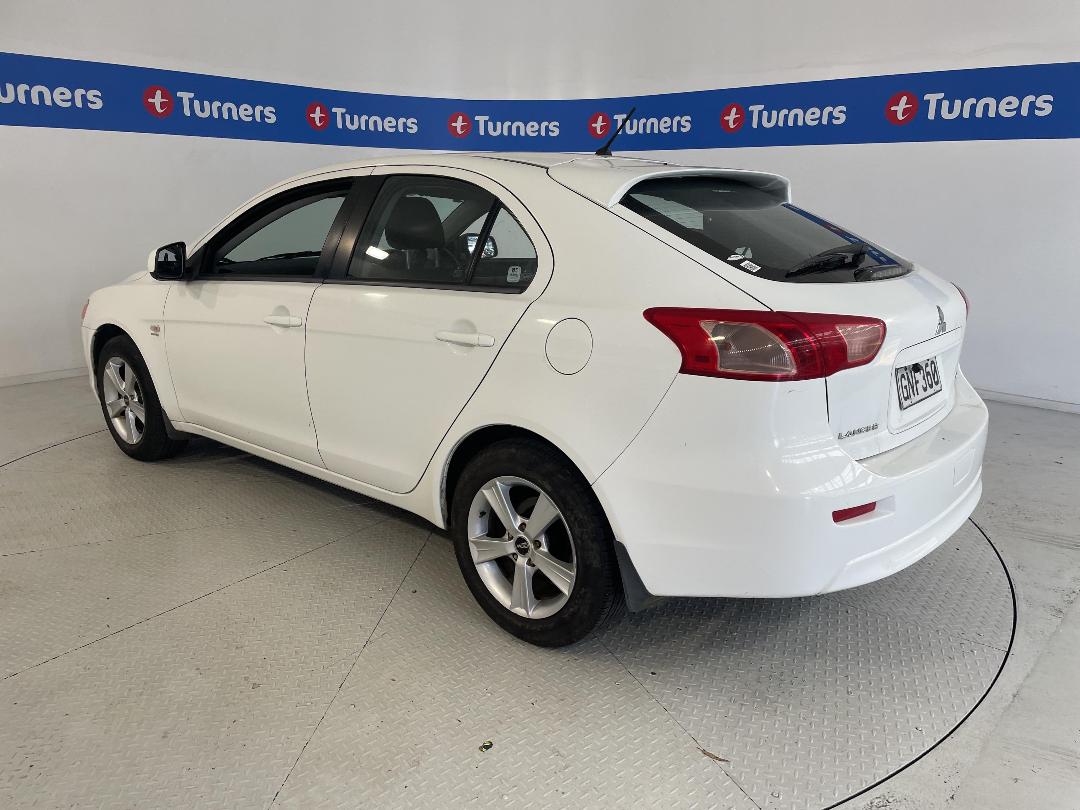 Photo '5' of Mitsubishi Lancer Photo '5' of Mitsubishi Lancer