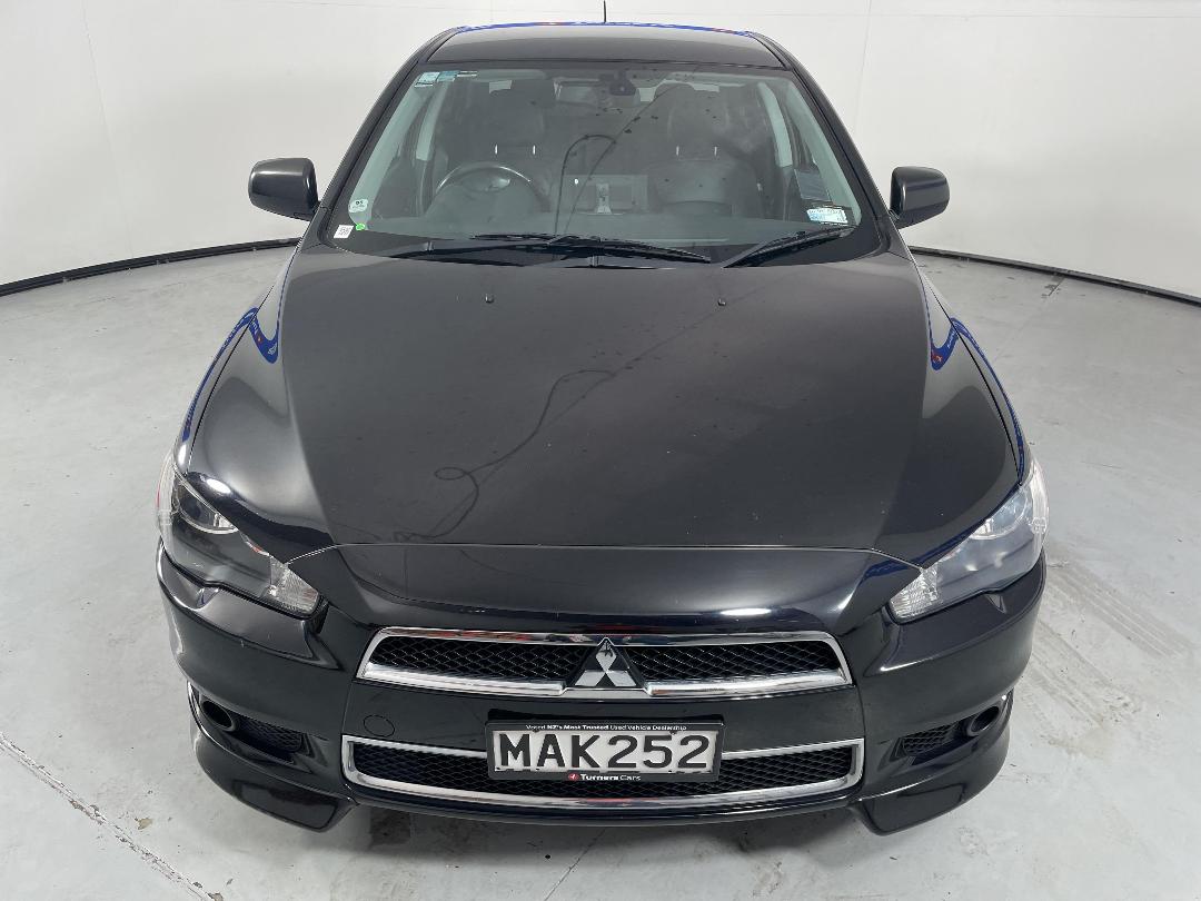 Photo '2' of Mitsubishi Lancer Photo '2' of Mitsubishi Lancer