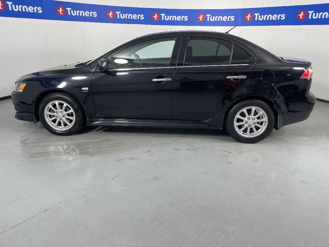 Photo '24' of Mitsubishi Lancer Photo '24' of Mitsubishi Lancer