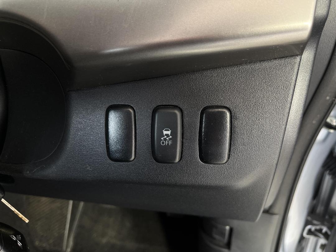 Photo '24' of Mitsubishi Lancer