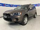 Thumbnail '4' of Mitsubishi Outlander